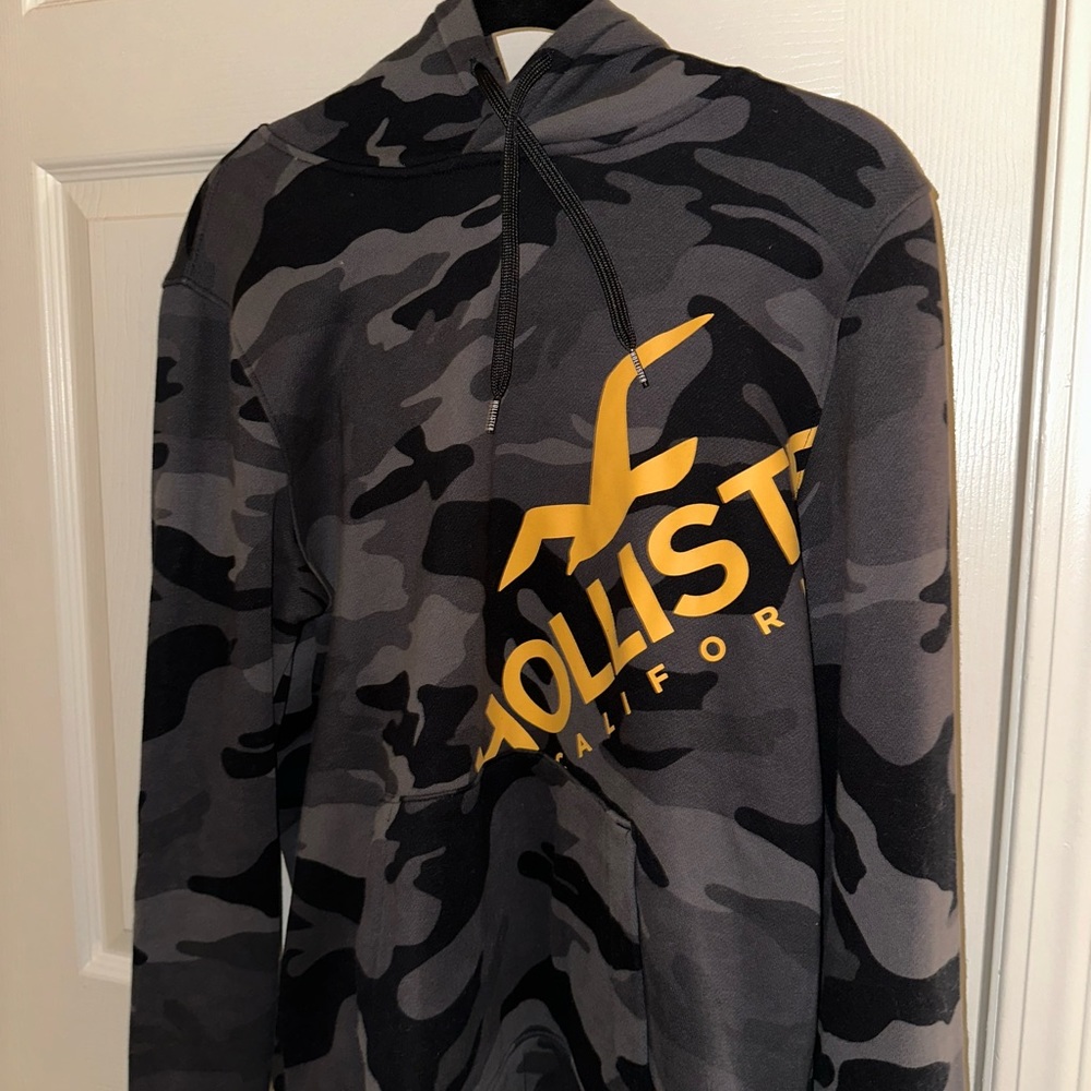 Hollister Hoodie